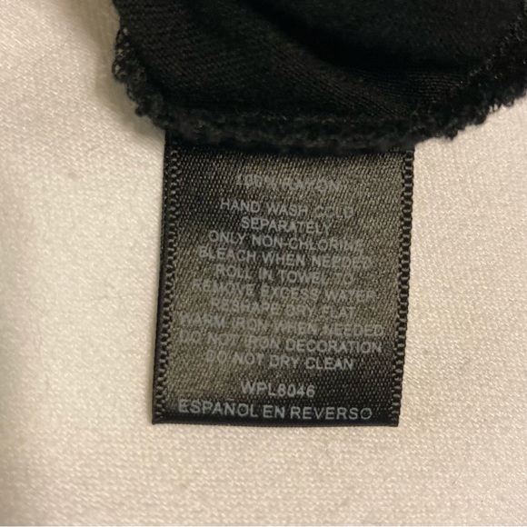 INC black top with small chains down the center - Picture 10 of 10